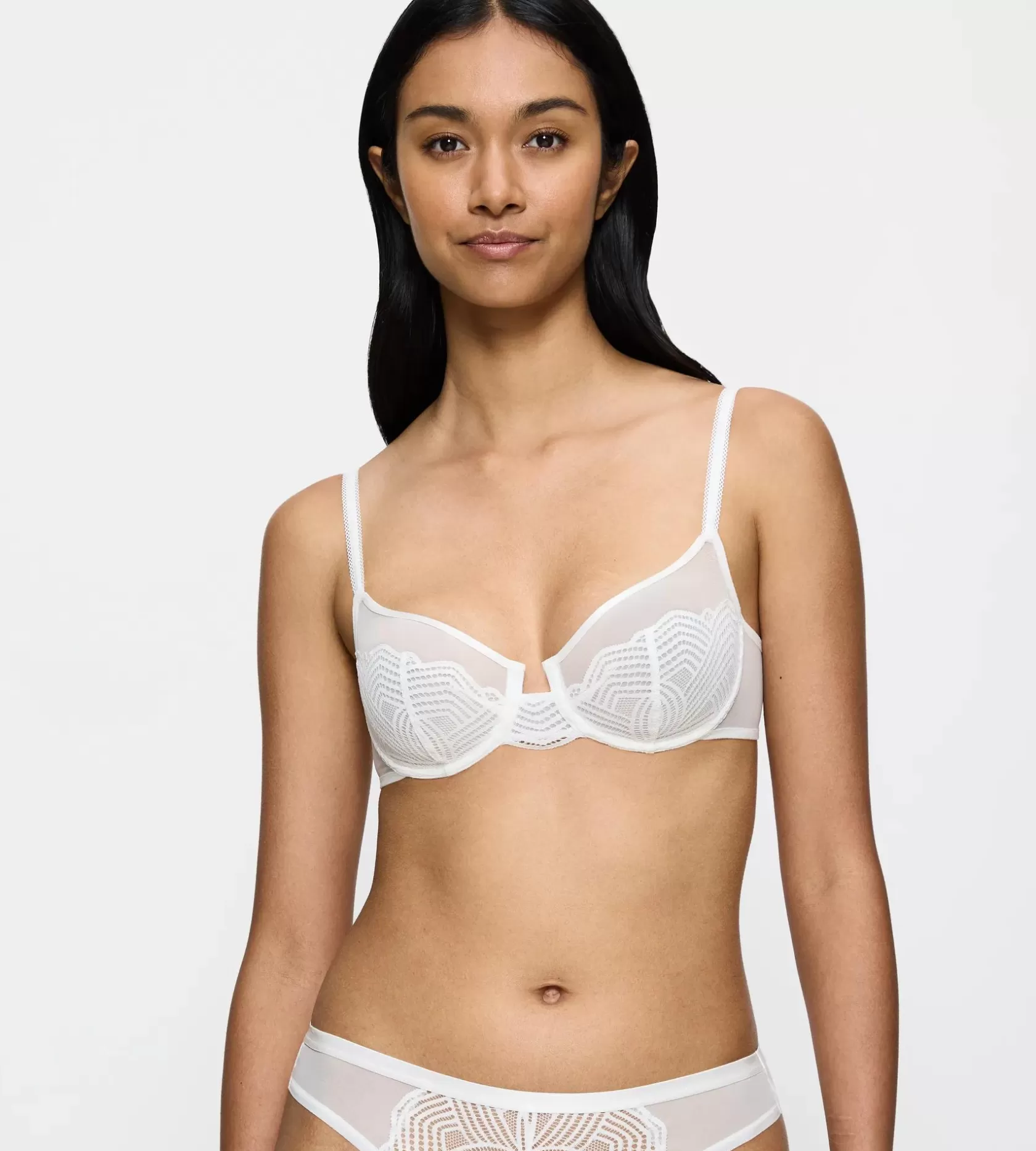 Triumph DELIGHTFUL SPOTLIGHT SilkWhite Hot