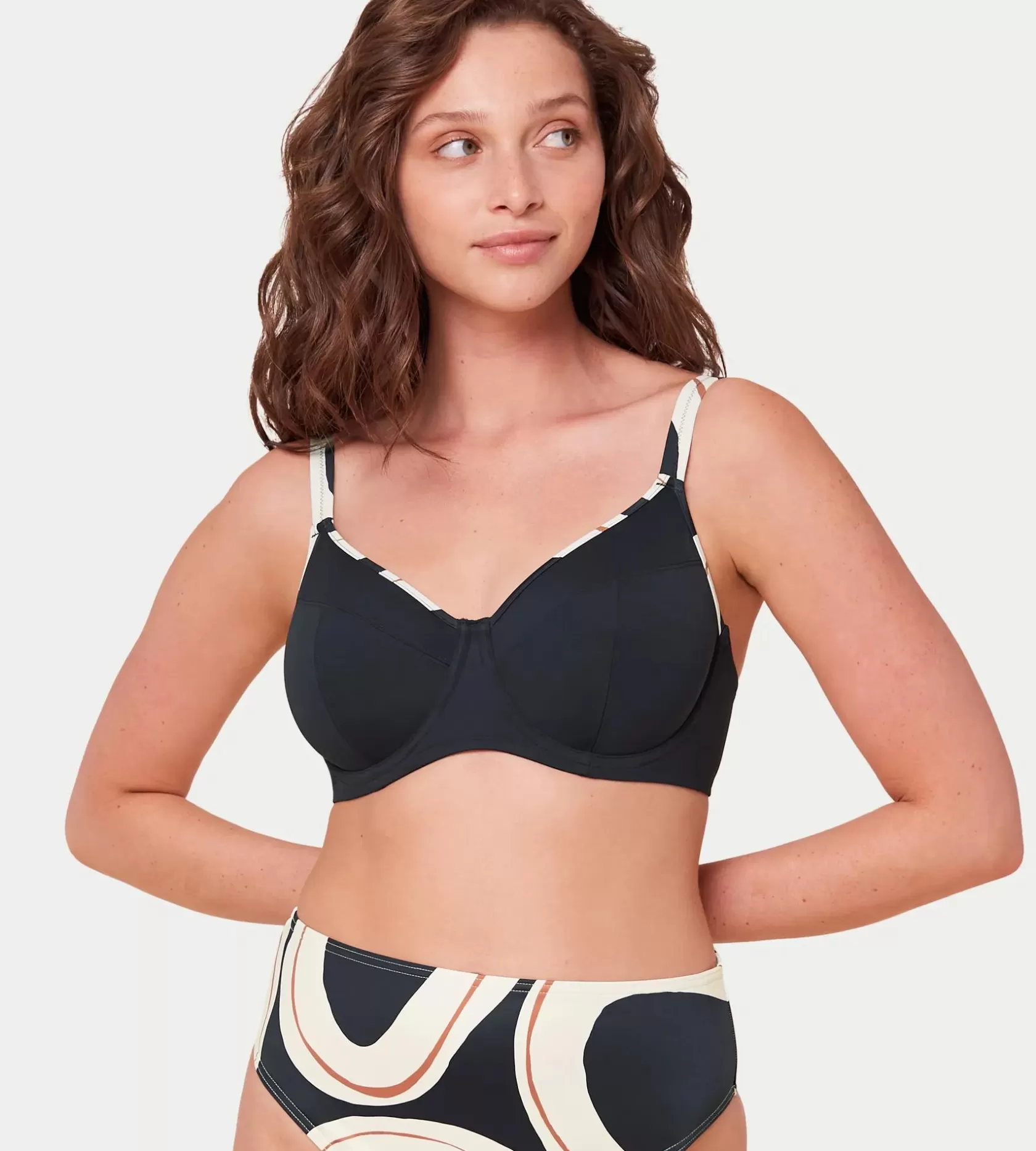 Triumph SUMMER ALLURE Black Sale