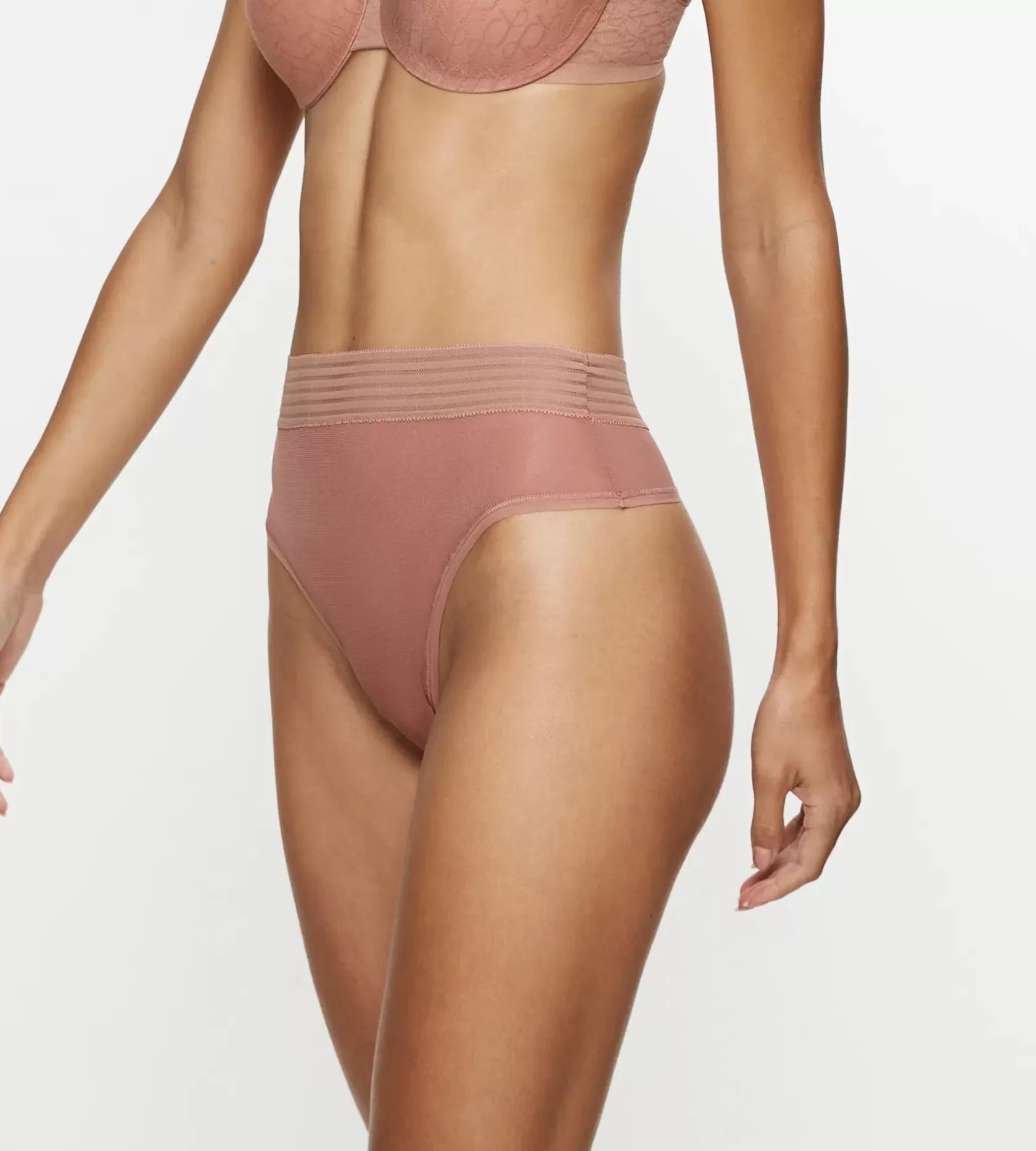 Triumph TEMPTING SHEER Toastedalmond Hot