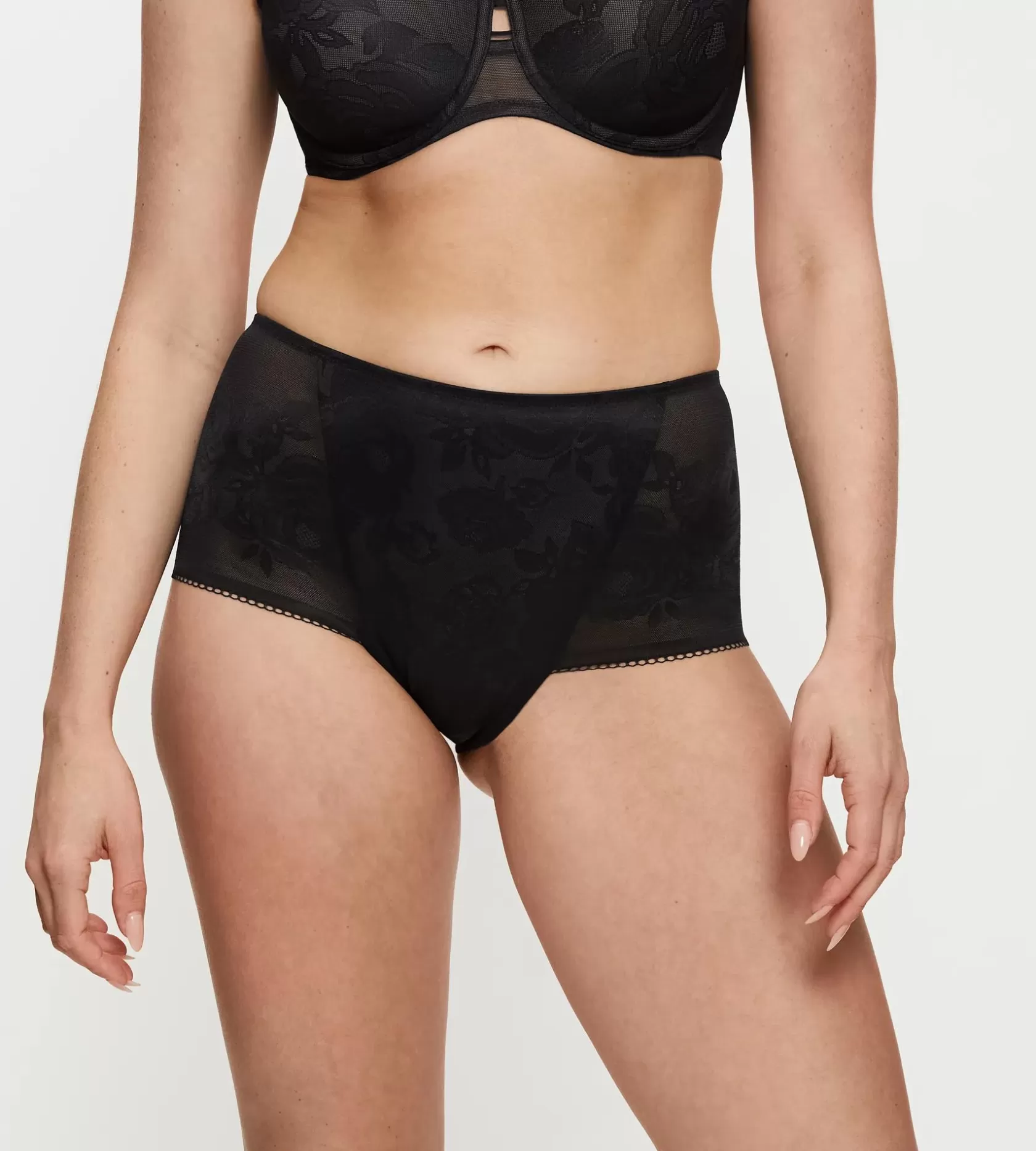 Triumph WILD ROSE SENSATION Black Outlet